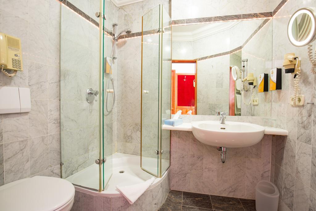 Aaaa Hotelwelt Kuebler 3* Karlsruhe