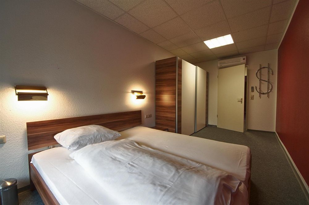 Aaaa Hotelwelt Kuebler 3* Karlsruhe